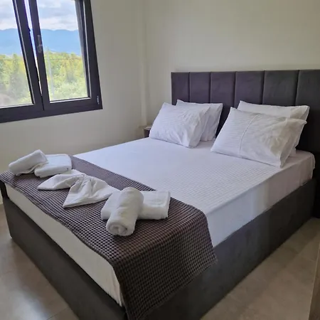 Sea Lux * プラカ・リトホロ