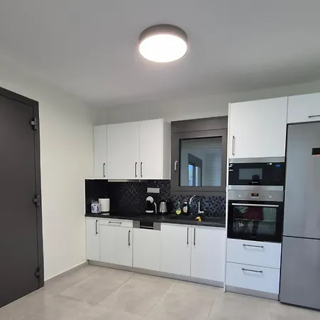 Sea Lux ヴィラ プラカ・リトホロ