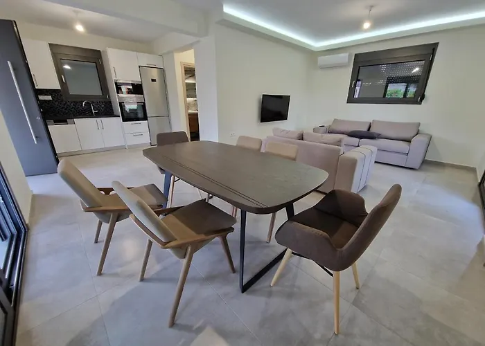 Sea Lux 别墅 普拉卡利特索罗